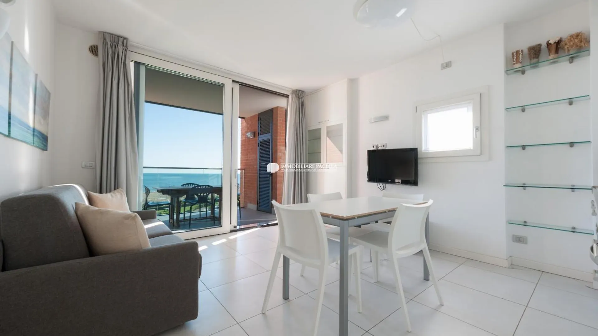 Residence Frontemar Immobiliare Pacella Τζεσόλο Λίντο 0*,